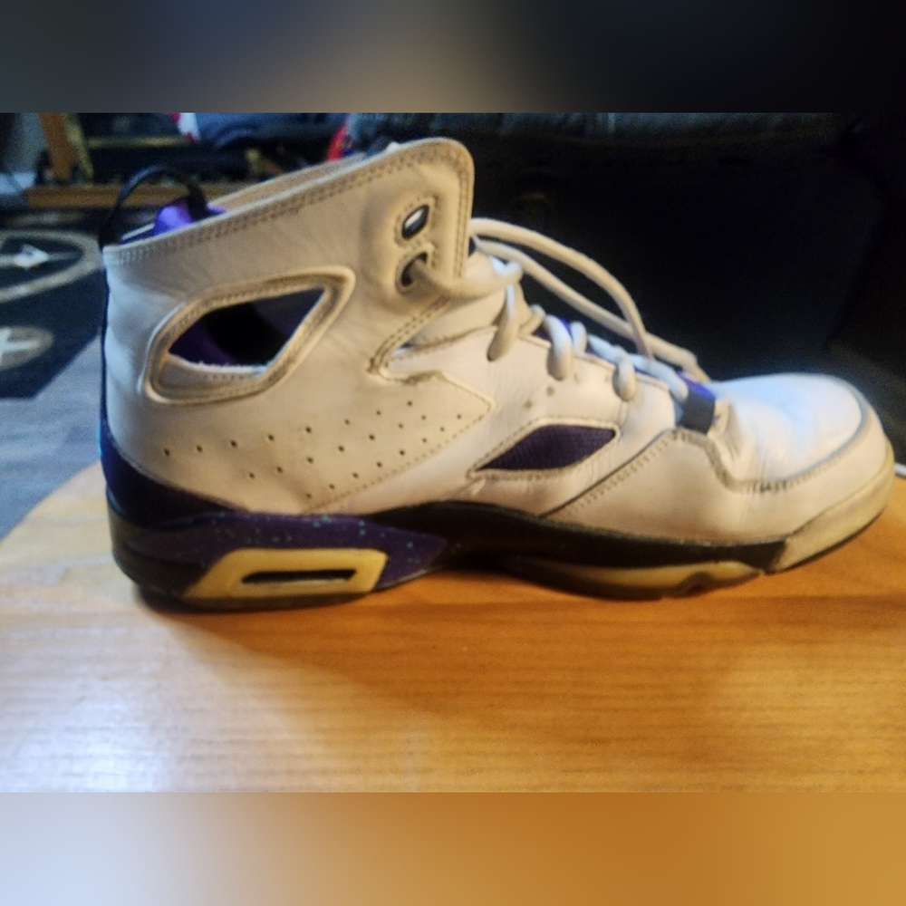 Flight Club 91